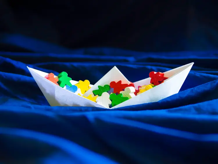 Schiff Puzzleteile zusammensetzen